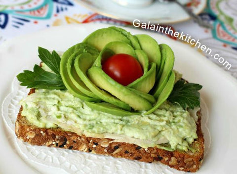 9 FUN AND EASY AVOCADO GARNISH IDEAS - by Gala