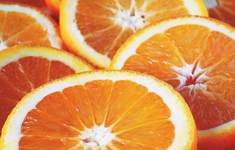 Large Box of California Valencia Oranges (approximately 35 oranges, size varies)