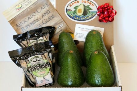 California Gift Box - 4 Avocados  2 Pistachios